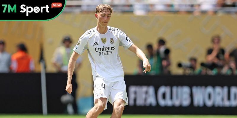 Dean Huijsen: Bản hợp đồng đáng chú ý nhất hè 2025 của Real 9 Huijsen hoàn toàn có thể trở thành huyền thoại tại sân Bernabeu