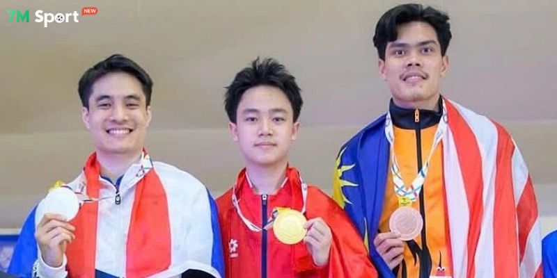 Tin tức SEA Games 2025 ngày 16 tháng 12 của đoàn thể thao VN 8 Trần Hoàng Khôi đã giúp thể thao VN có tấm HCV lịch sử ở môn Bowling